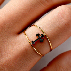 Kioja — Bague Petite Croix Baroque Diamants - Thumbnail Image 2